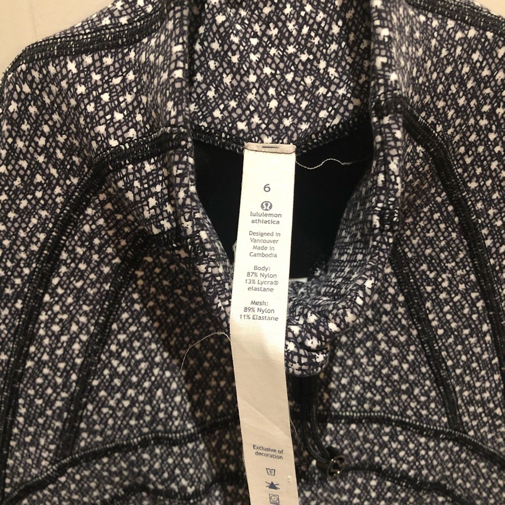 Lululemon define jacket - Picture 2 of 3